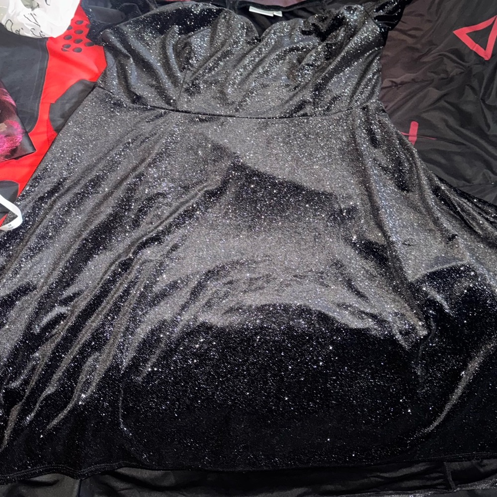 Elegant Black Glitter Dress